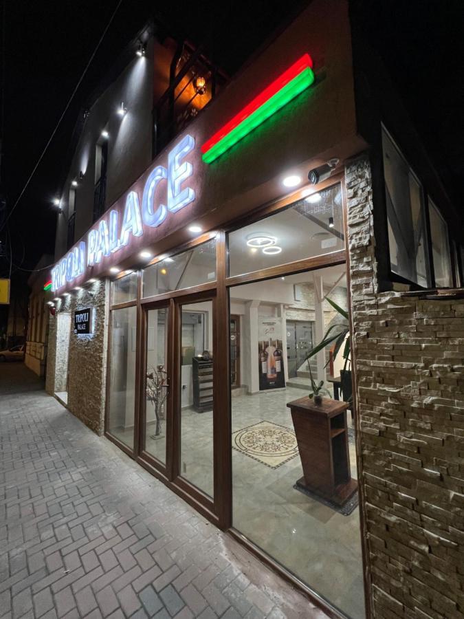 Hostel Tripoli Palace Bukarest Exterior foto